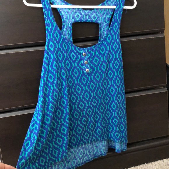 Aztec - inspired Pattern Tank - Picture 2 of 4